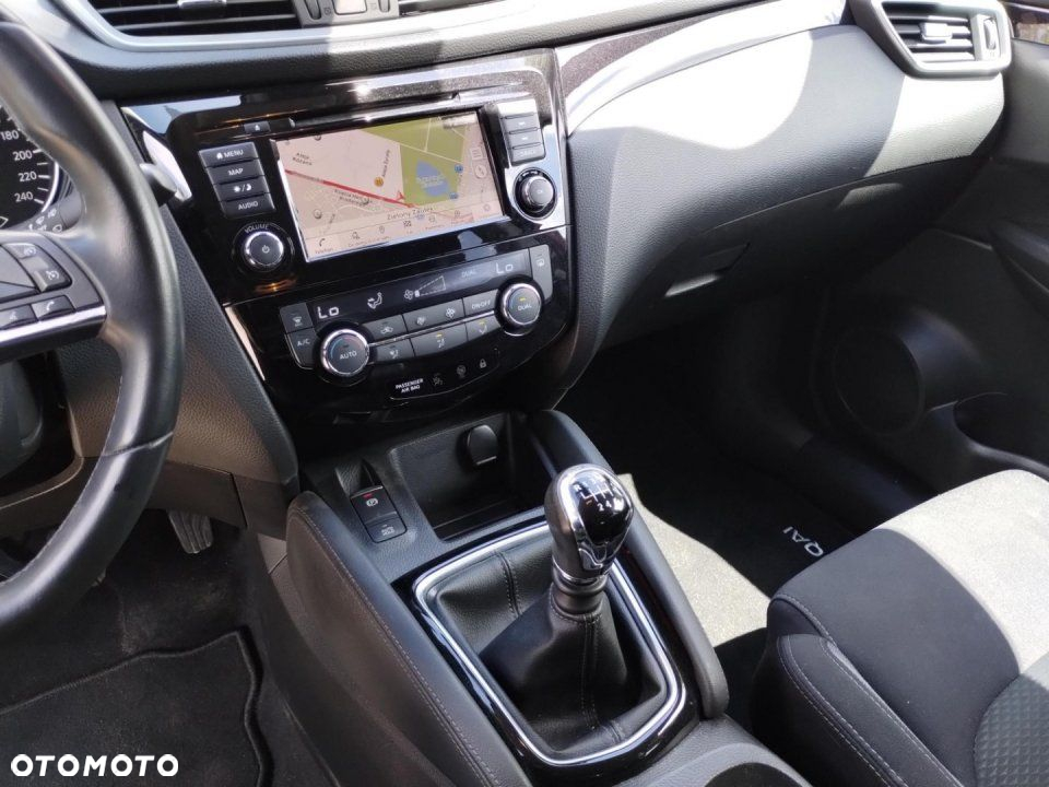 Nissan Qashqai - 12