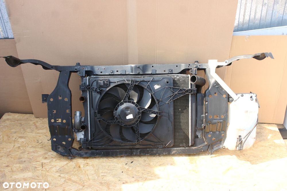 PAS PRZEDNI NISSAN QASHQAI I J10 2006R- 1.5 DCI - 8