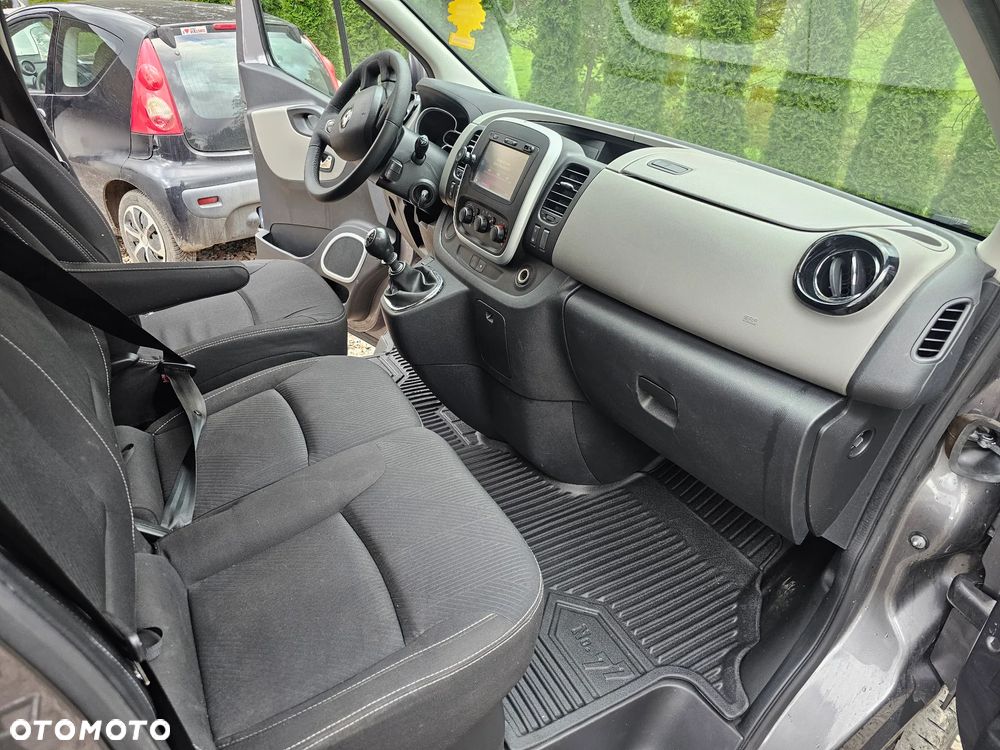 Renault Trafic ENERGY dCi 125 Grand Combi Expression - 4