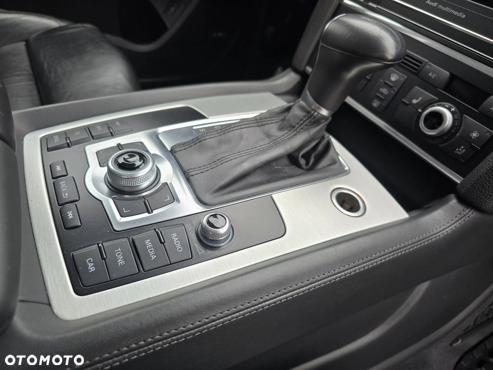 Audi Q7 3.0 TDI DPF Quattro Tiptronic - 8