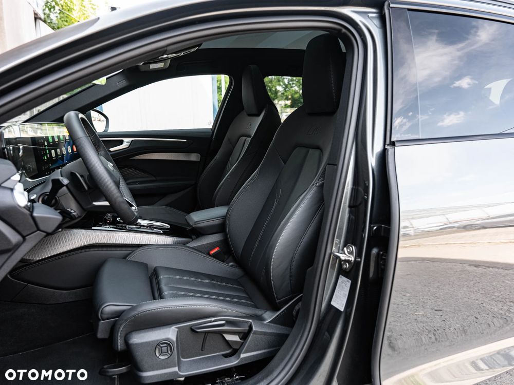 Audi A6 Avant 40 TDI S tronic S line - 24