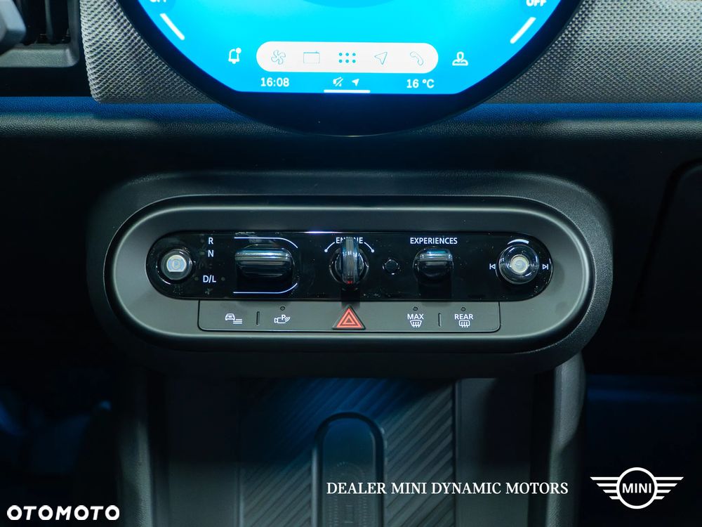 MINI Cooper S Favoured Trim - 26