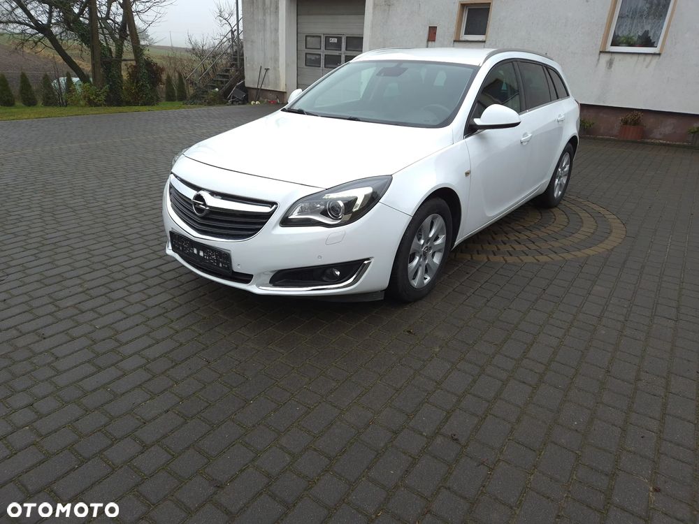 Opel Insignia 1.6 SIDI Turbo Business Edition - 2