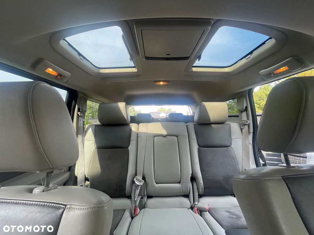Jeep Commander 5.7 V8 Overland - 12