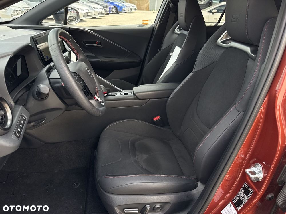 Toyota C-HR - 13