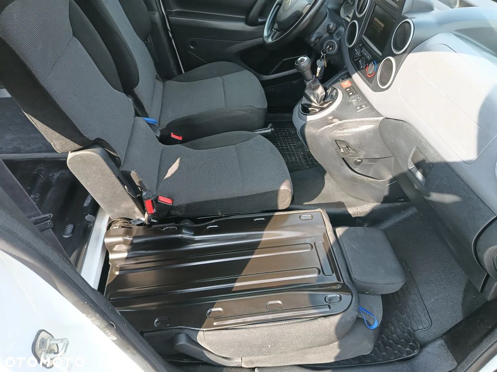 Citroën Berlingo 1.6 diesel Blue HDI 99kM, manual, 2016 rok EURO 6! STAN BARDZO DOBRY, PRZEBIEG GWARANTOWANY! - 8