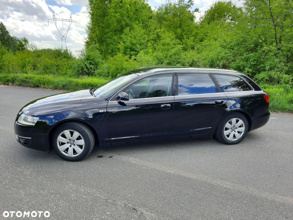 Audi A6 Avant 2.4 - 8
