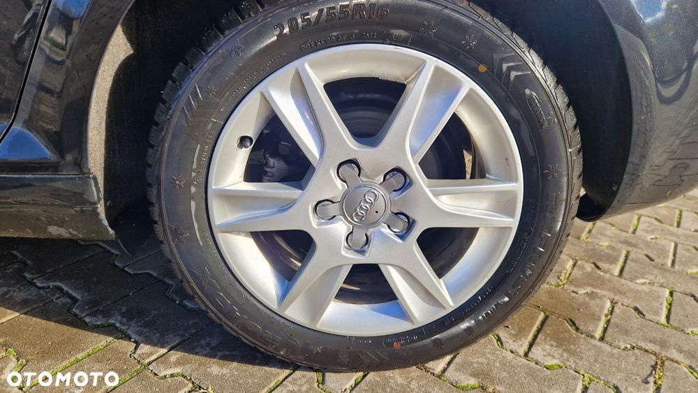 Audi A3 Sportback - 4