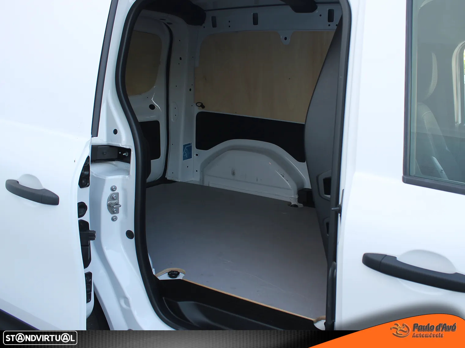 Renault KANGOO 1.5 Blue dCi 95cv - 17