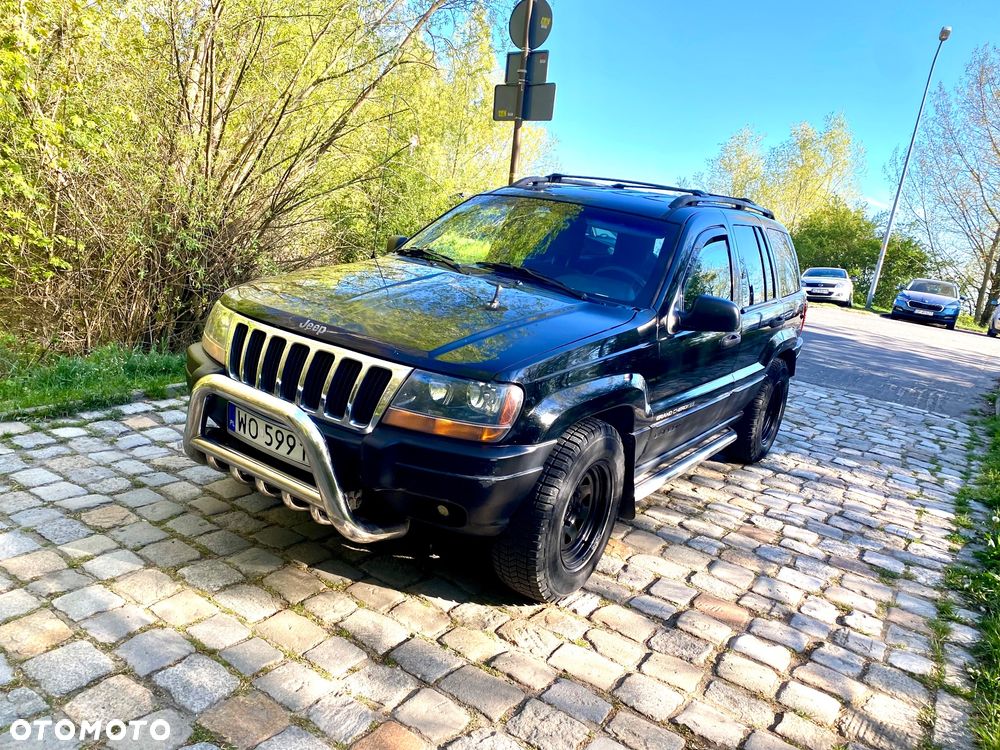 Jeep Grand Cherokee 4.0 Laredo - 1