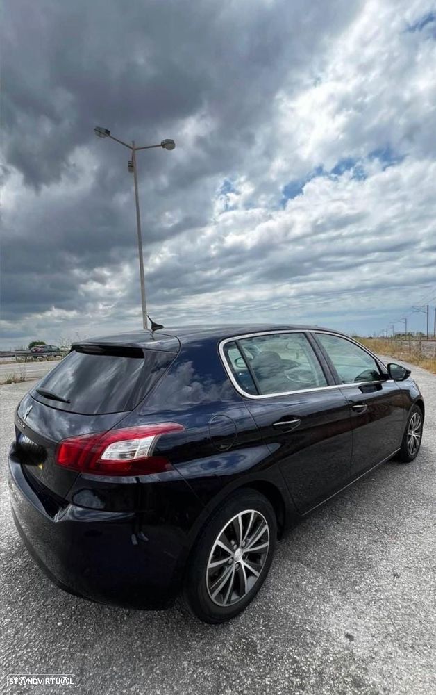 Peugeot 308 - 3