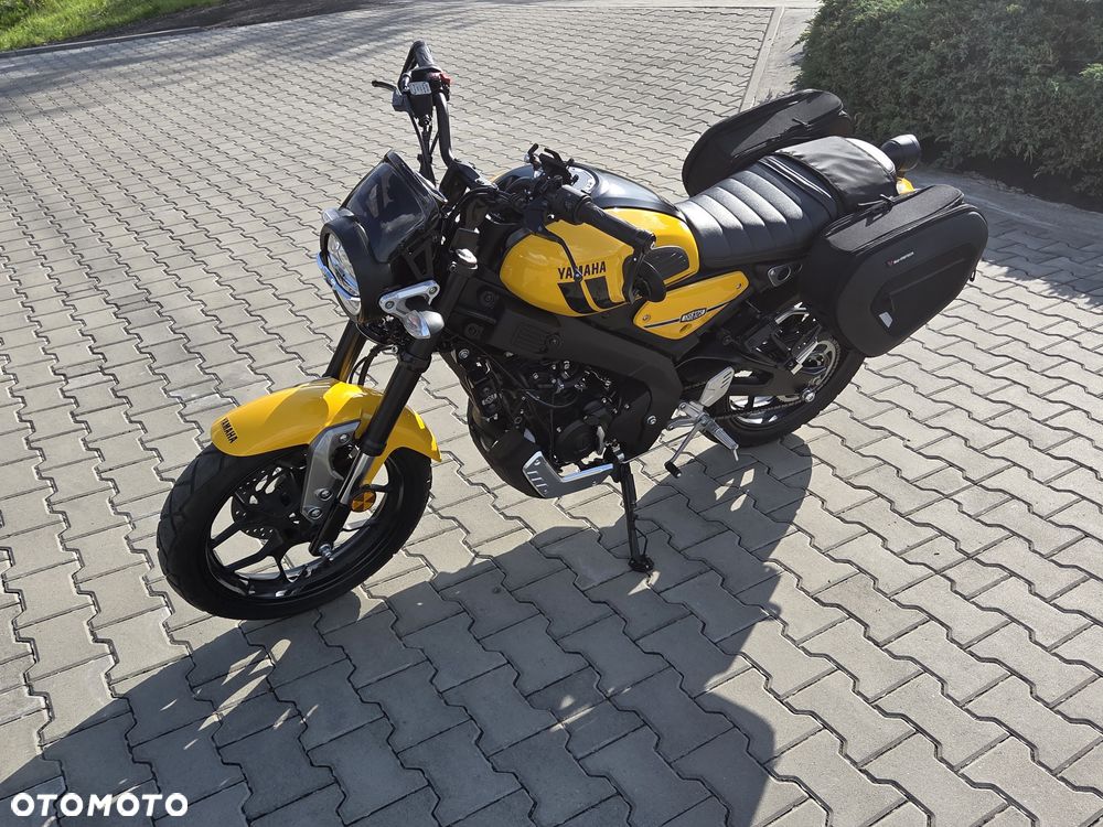 Yamaha XSR - 20