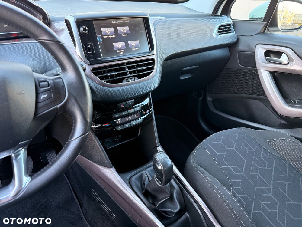 Peugeot 2008 1.4 HDi Active - 23