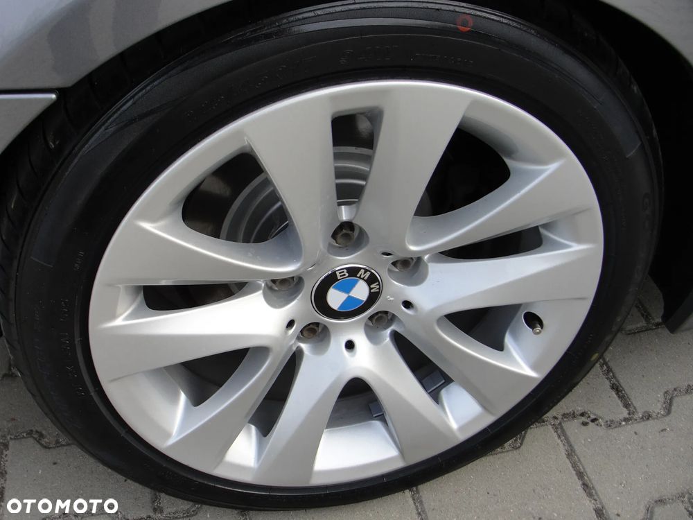BMW Seria 3 318d DPF Edition Exclusive - 14
