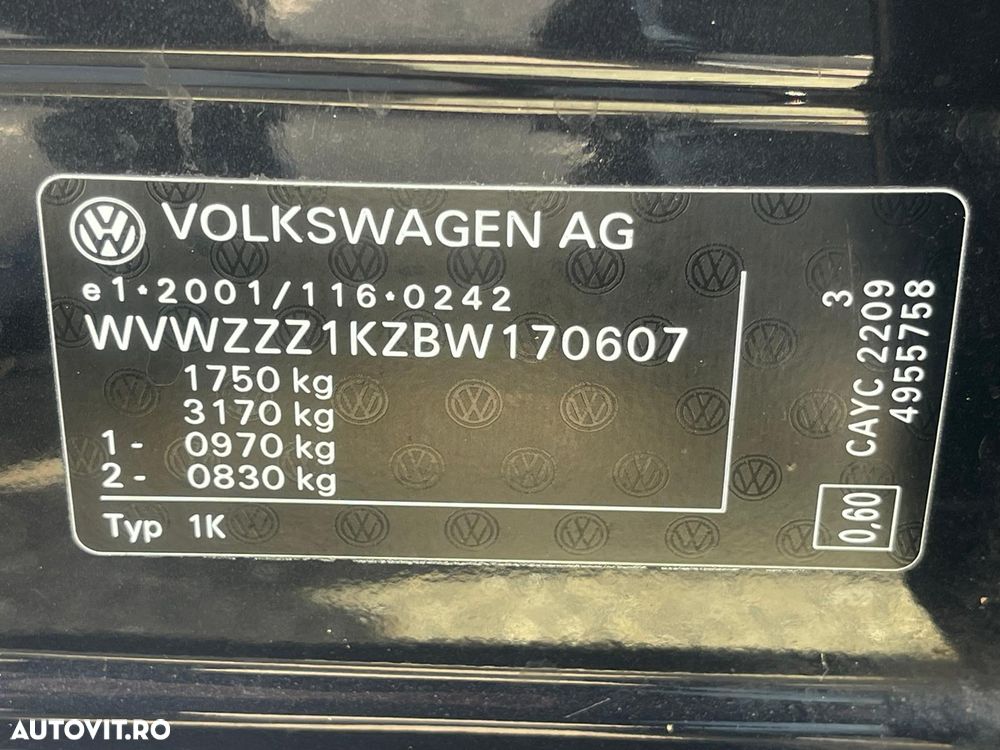 Volkswagen Golf 1.6 TDI DPF Trendline - 27