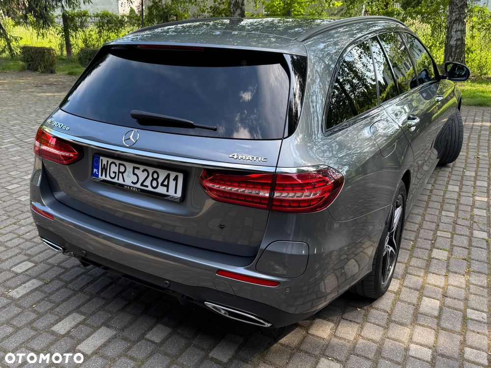 Mercedes-Benz Klasa E 300 de PHEV 4-Matic AMG 9G-Tronic - 8