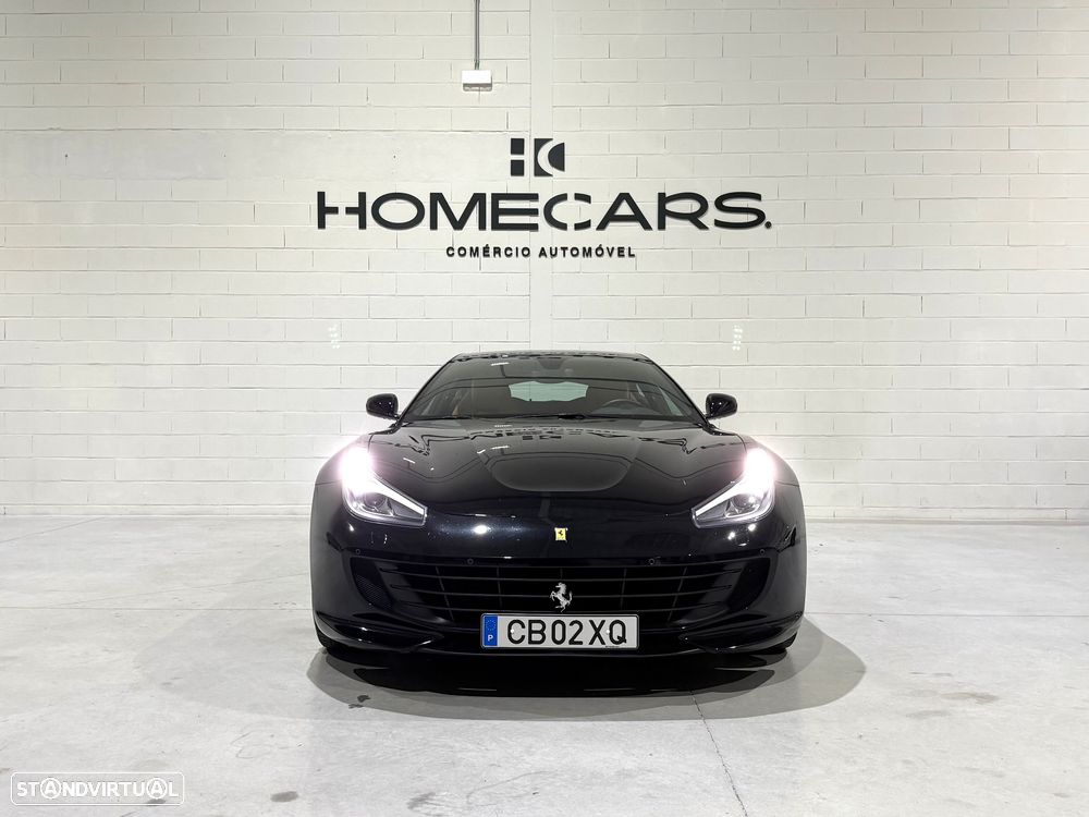 Ferrari GTC4 Lusso - 19