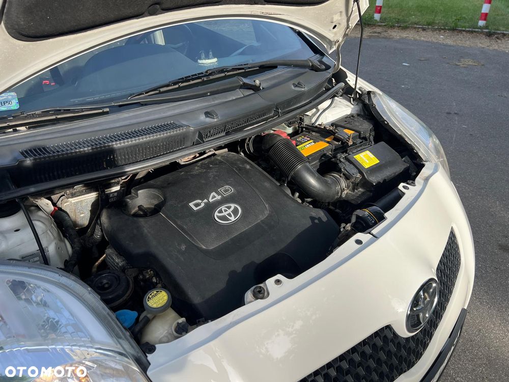 Toyota Yaris 1.4 D-4D Edition - 26