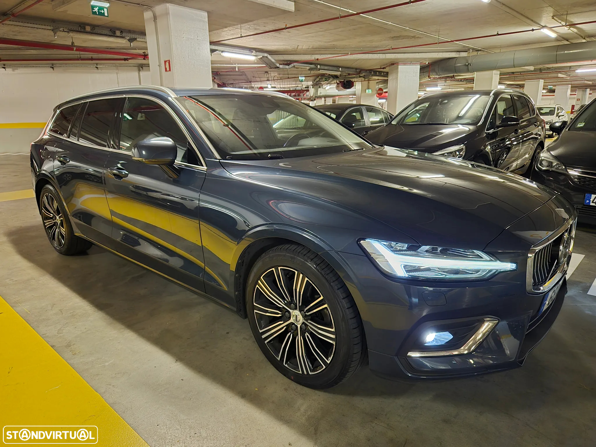 Volvo V60 2.0 D4 Inscription Geartronic - 3