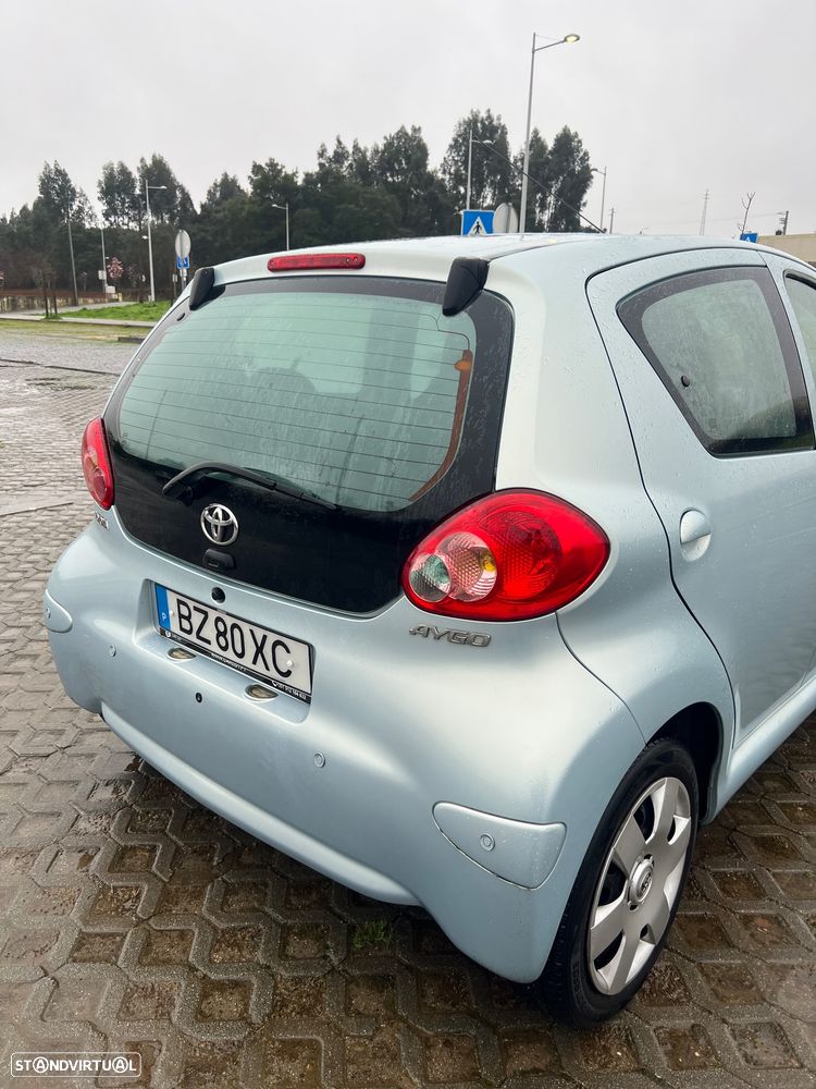Toyota Aygo 1.0 - 4