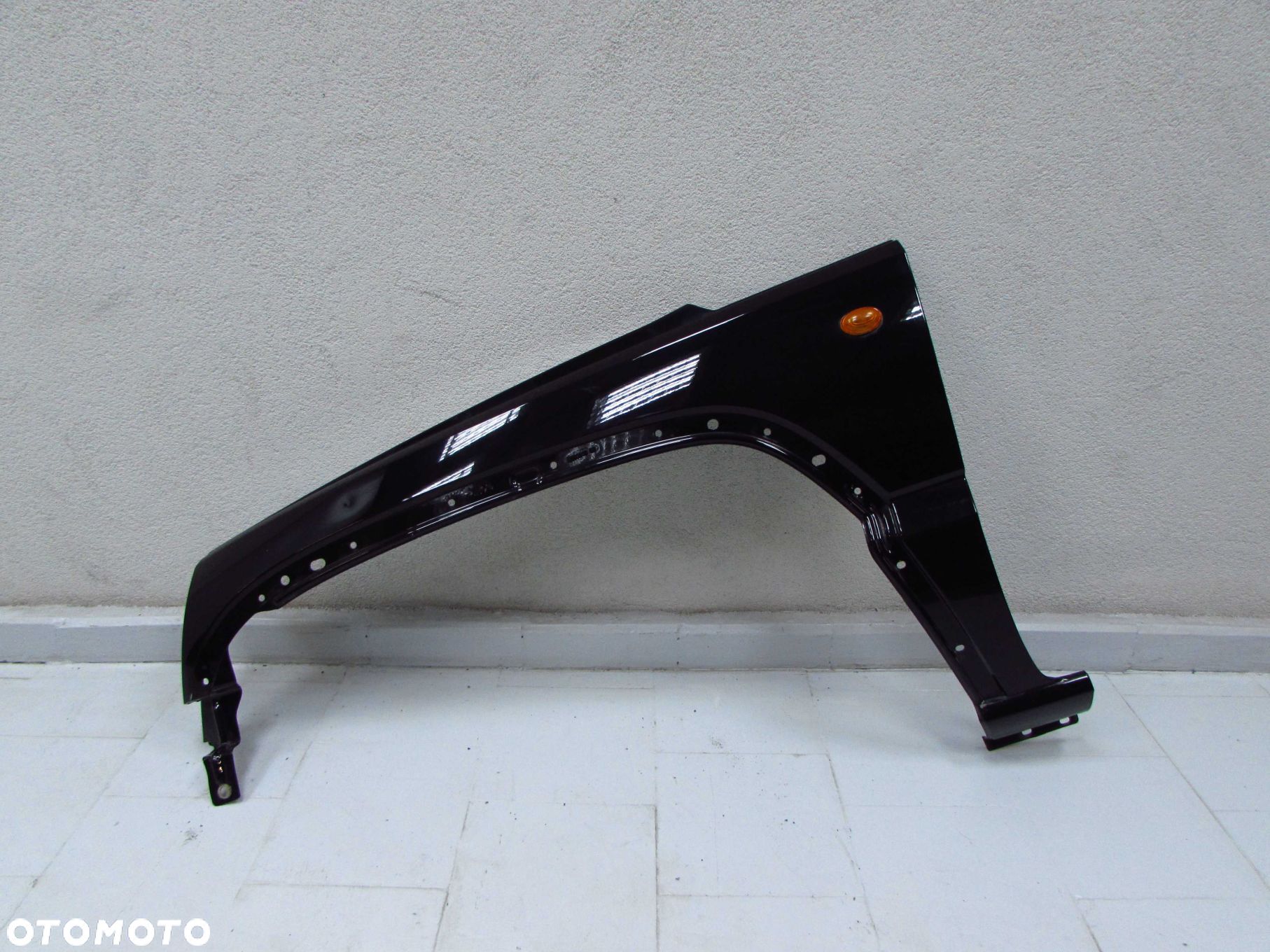 JEEP CHEROKEE KJ LIBERTY 01-07 BLOTNIK LEWY PRZOD - 1