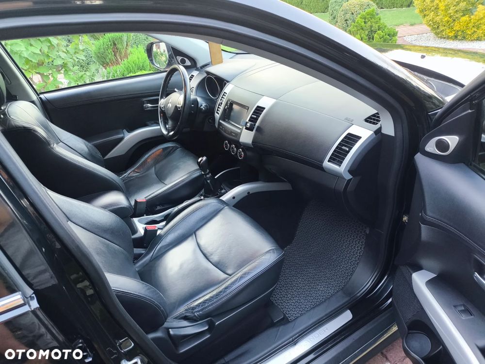Mitsubishi Outlander 2.0 DID Instyle - 6