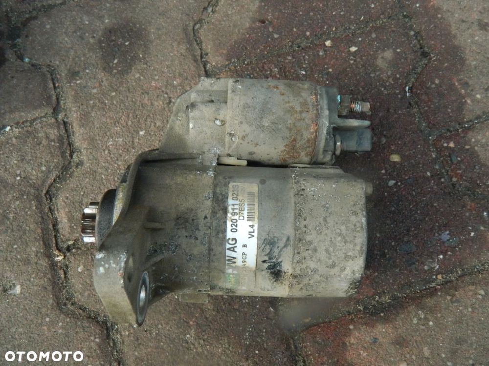 Seat VW Audi Skoda 1.4 16V Rozrusznik - 2