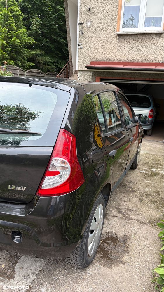 Dacia Sandero 2009 photo 4