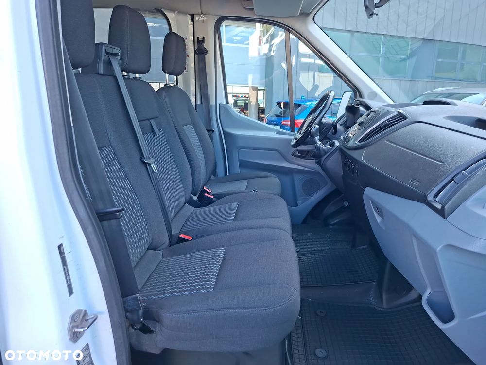 Ford Transit L3H2 Trend - 36