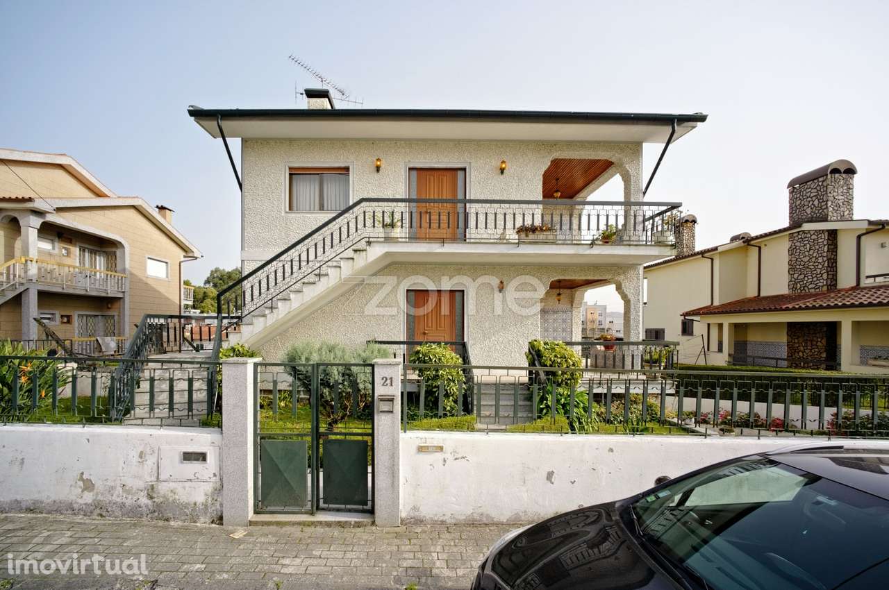 Moradia individual T5, em Areal de Cima, Braga - Grande imagem: 2/60