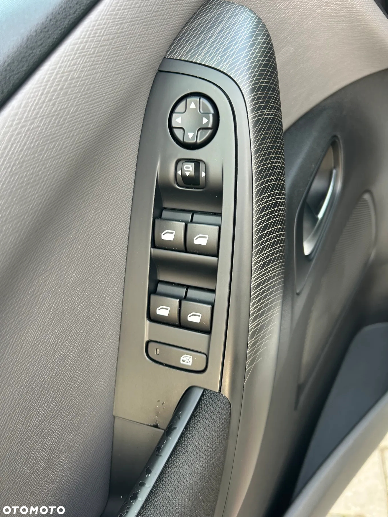 Citroën C4 Picasso e-HDi 115 Seduction - 29