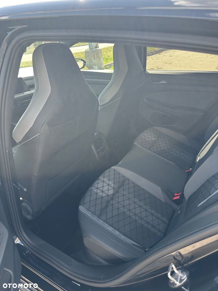 Volkswagen Golf 1.5 eTSI EVO R-Line DSG - 10