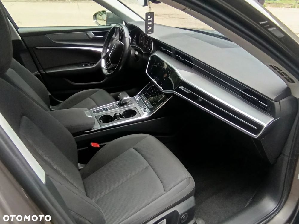Audi A6 Avant 40 TDI S tronic S line - 4