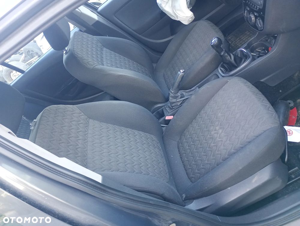 OPEL CORSA D FL LIFT komplet foteli fotel siedzenie lewy prawy przód tył kanapa tylna przód tył zestaw