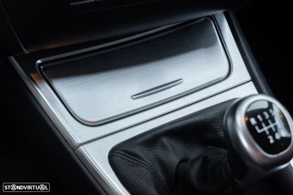 BMW 118 d - 24