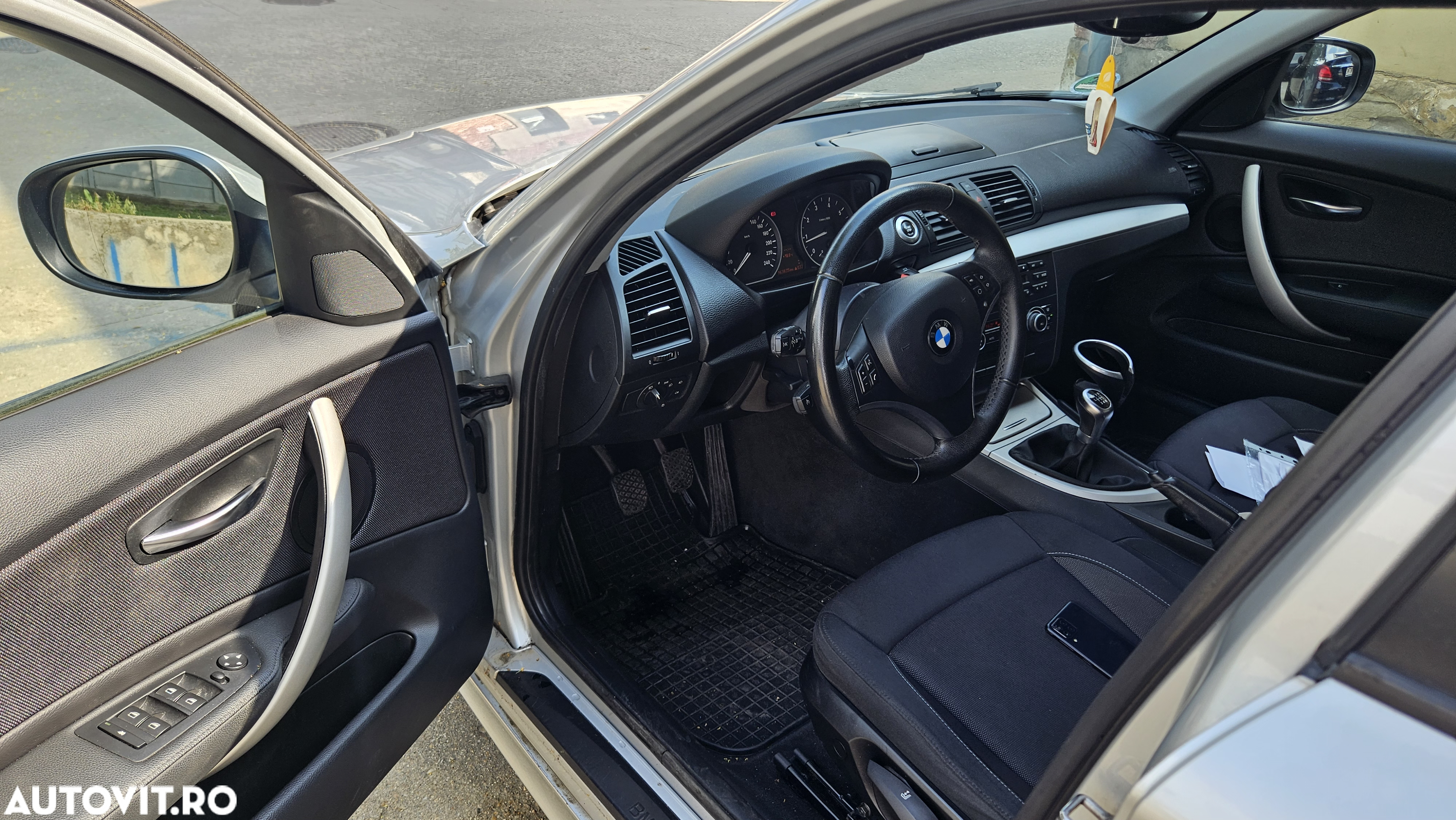 BMW Seria 1 116i - 7