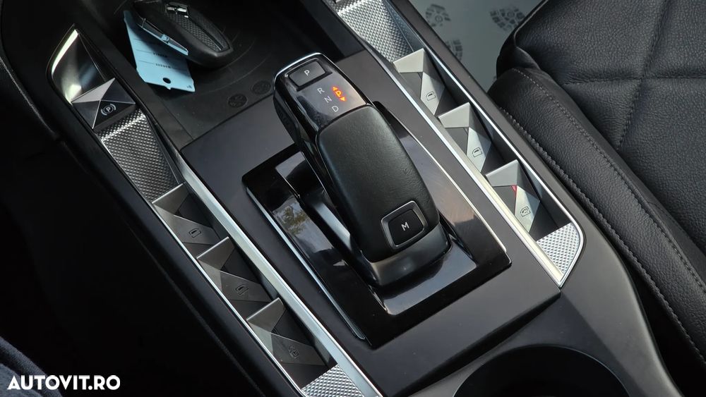 DS Automobiles DS 3 Crossback PureTech 155 Aut. GRAND CHIC - 36