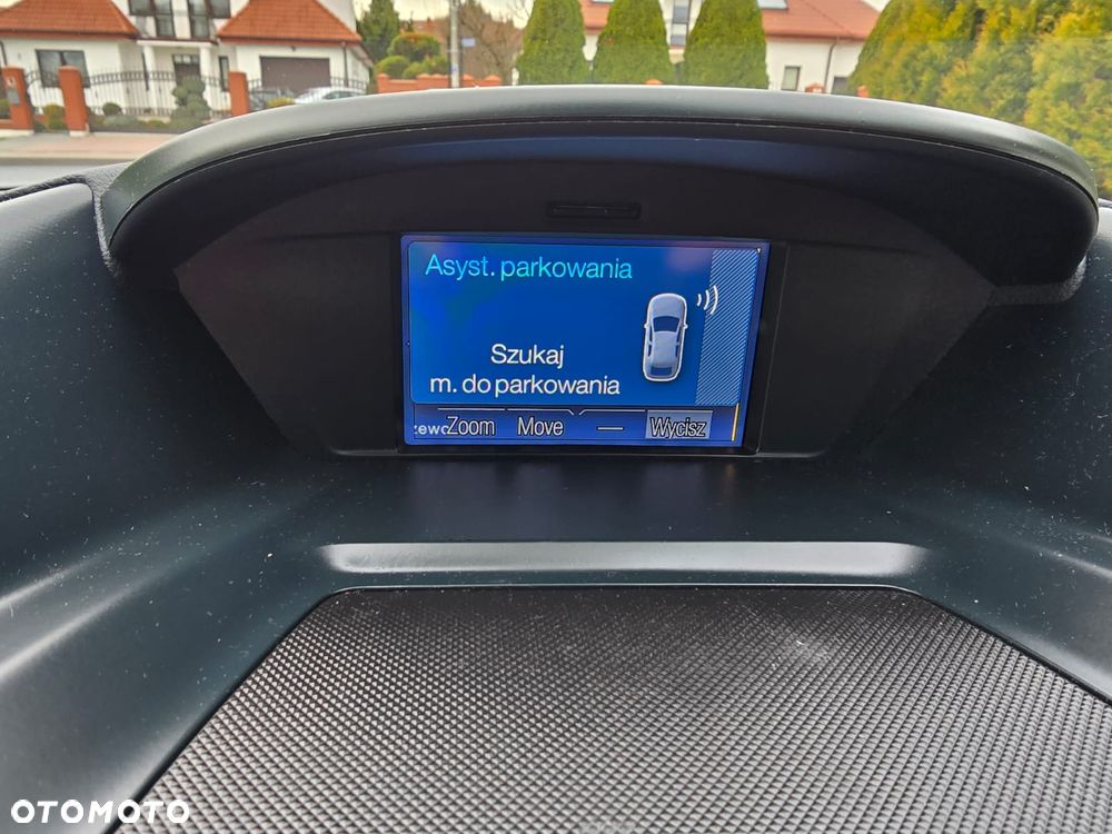 Ford C-MAX 2.0 TDCi Champions Edition - 35