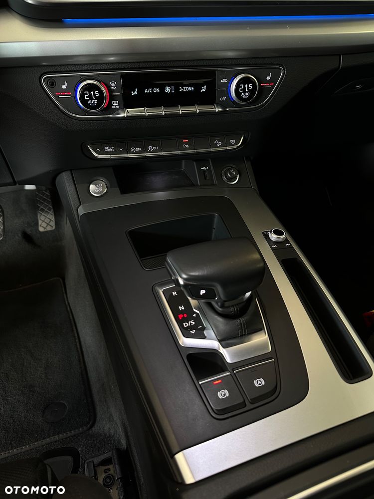 Audi Q5 35 TDI mHEV S tronic - 16