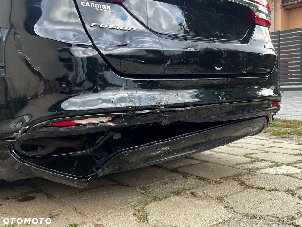 Ford Fusion 2.0 EcoBoost Titanium - 11