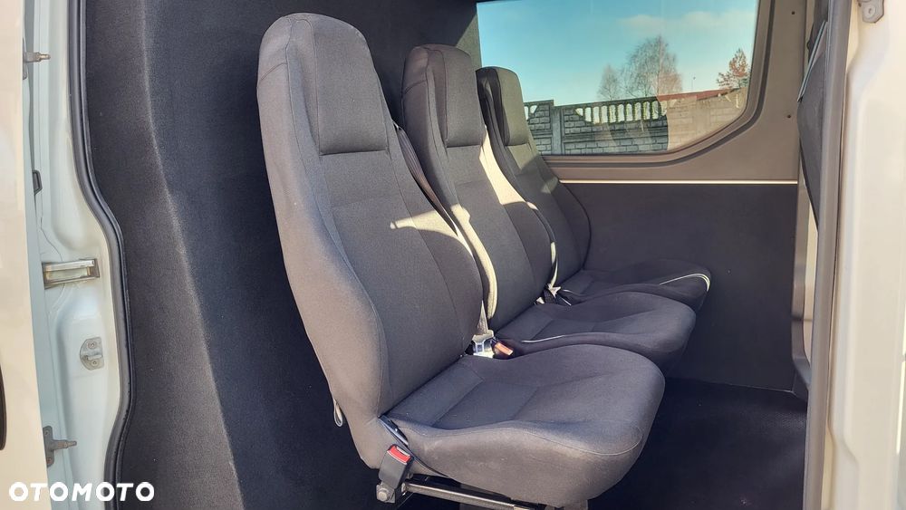 Iveco Daily 35S180 / doka / auto brygadowe / 6 osobowe / - 32
