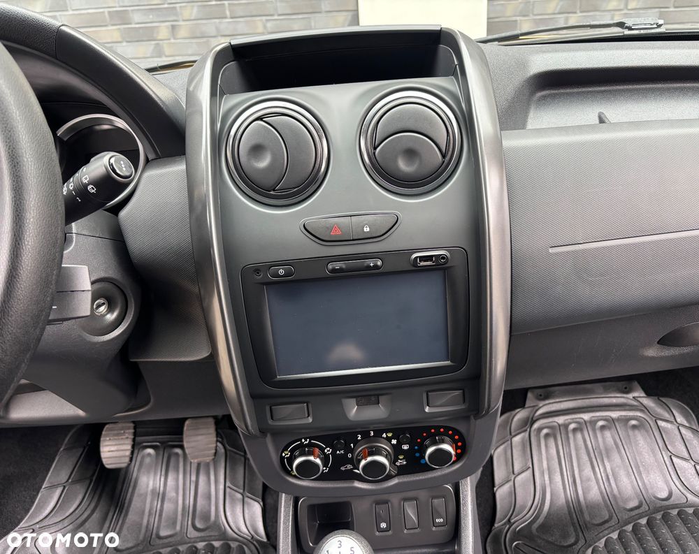 Dacia Duster 1.6 SCe Comfort - 8