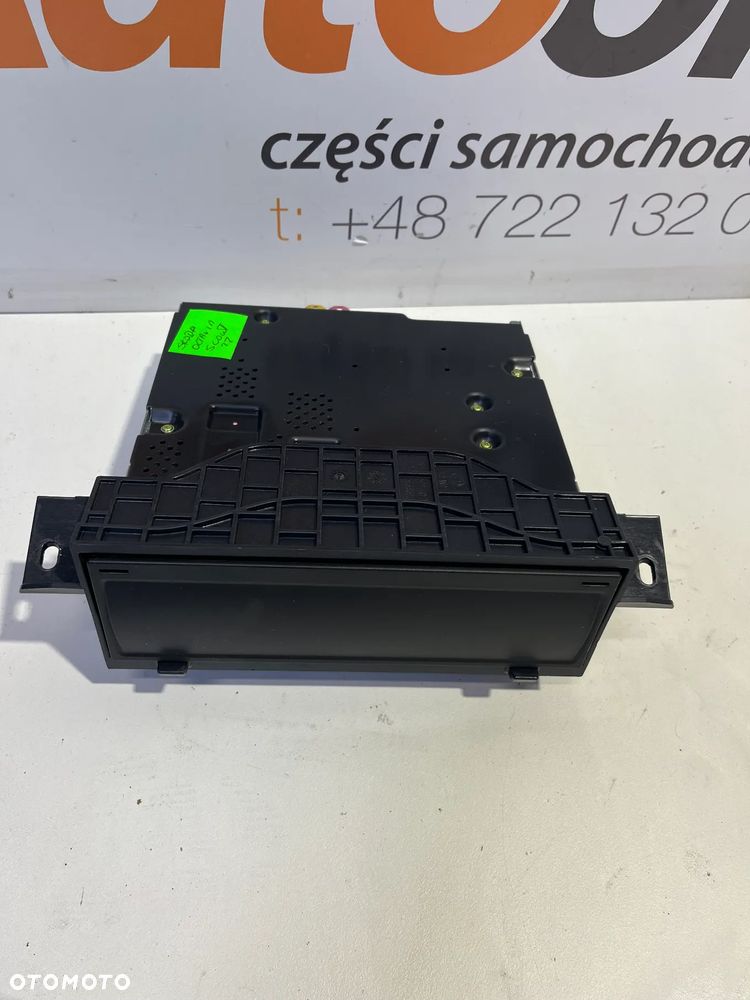 PANEL CZYTNIK NAWIGACJI SKODA OCTAVIA 5E3035816K - 2