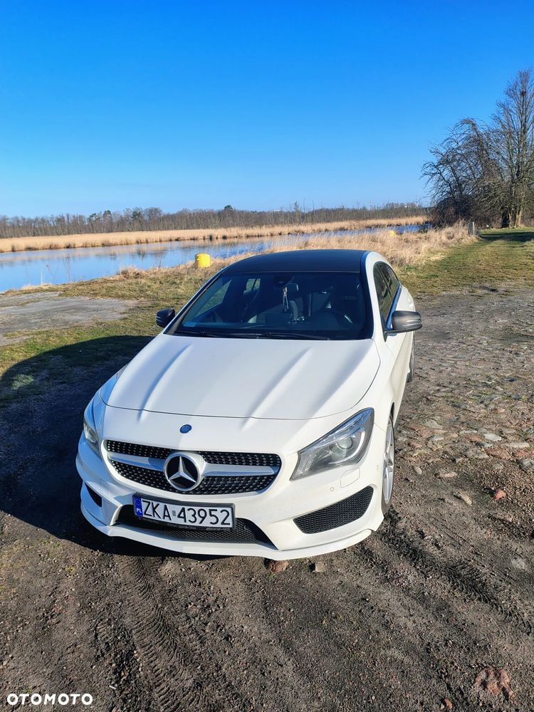 Mercedes-Benz CLA 200 7G-DCT AMG Line - 1