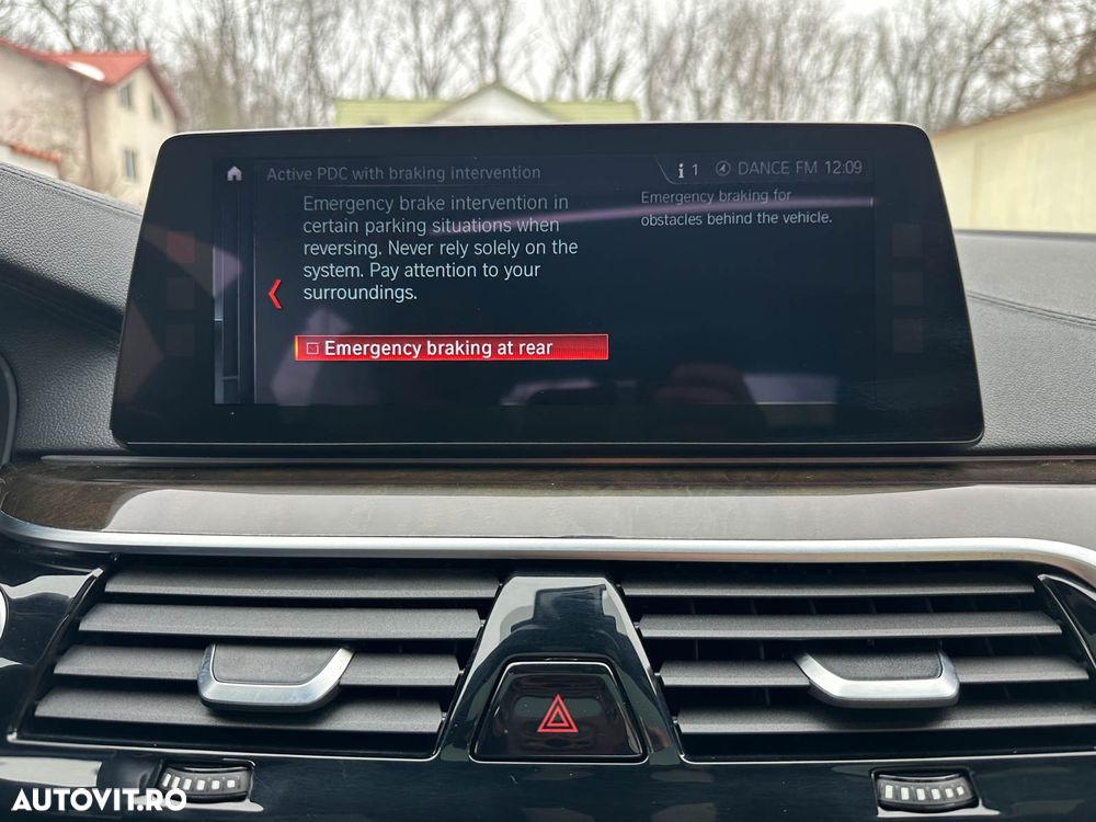 BMW Seria 5 540i xDrive Aut. - 30