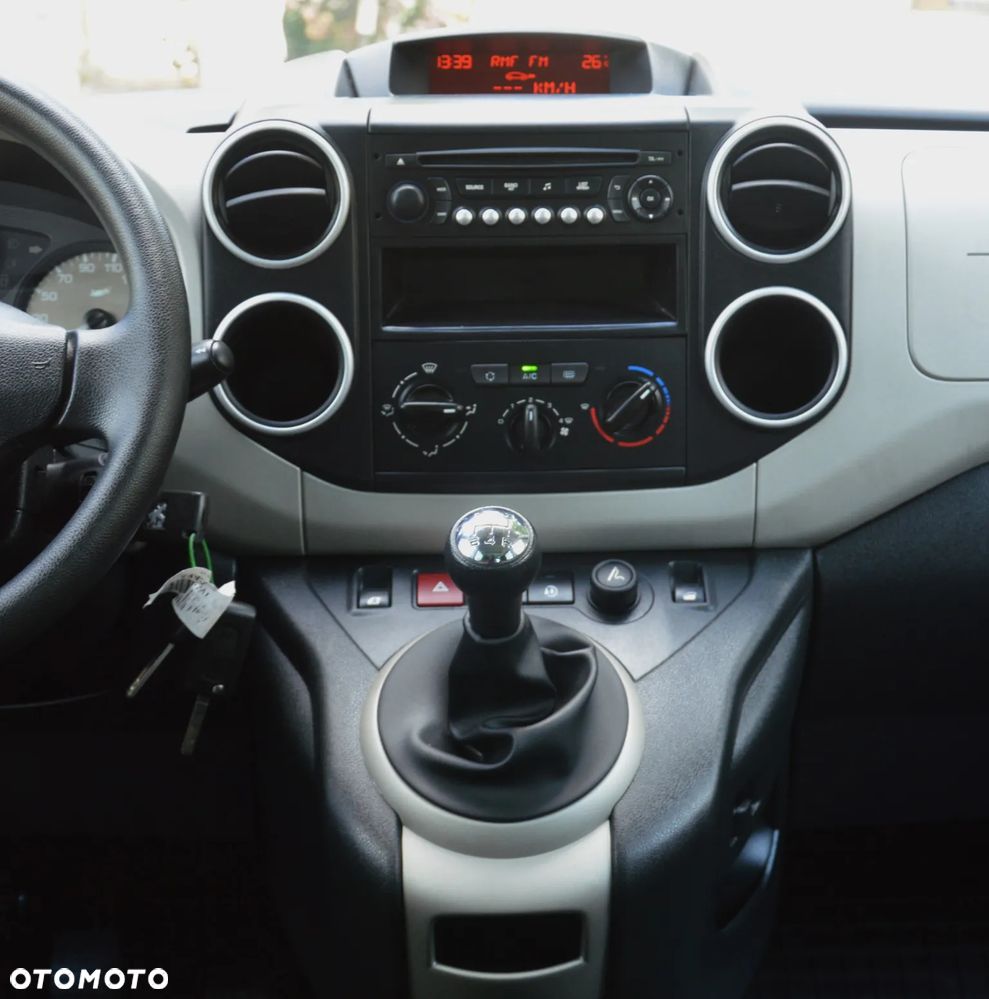 Peugeot Partner - 25