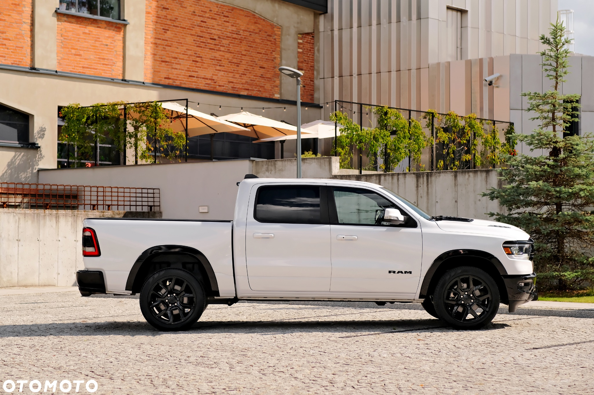 RAM 1500 Crew Cab Sport - 7