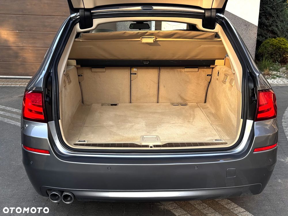 BMW Seria 5 530d xDrive Luxury Line - 19