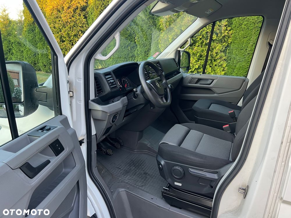 Volkswagen Crafter - 11