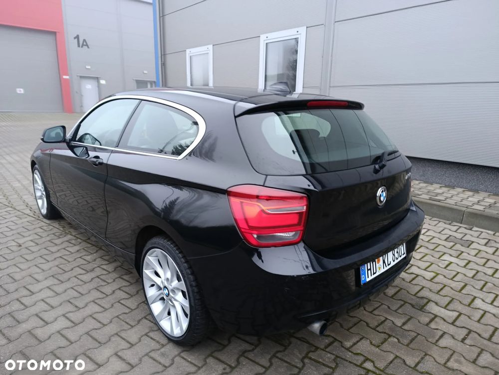 BMW Seria 1 118i Sport Line - 10